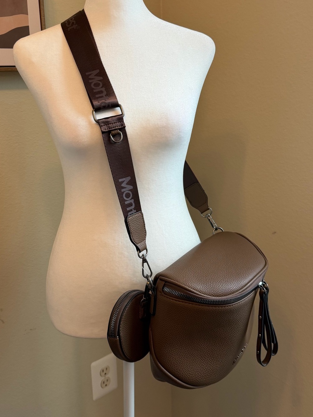 🤎Montana West Leather Brown Crossbody Bag. Like new/ NWOT - Picture 3 of 15